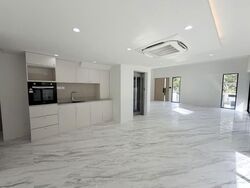 Lucky Hills (D16), Terrace #597517011